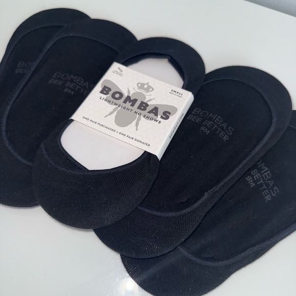 Bombas Black Lightweight No Show Socks - Picture 3 of 3